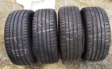 4 pneumatici Michelin 225/40 zr18 estive