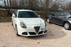 Alfa Romeo Giulietta GPL  EURO 6(OK NEOPATENTATI)