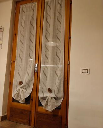 Finestre e portefinestre in legno e doppio vetrot