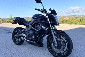 Moto Kawasaki ER6N cc650 A2