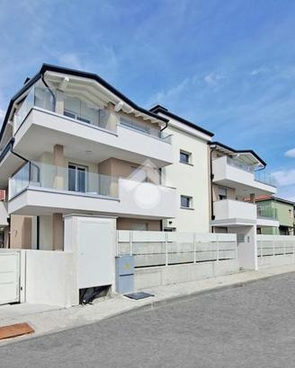 4 LOCALI A CASSANO D'ADDA