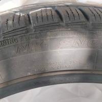 Gomme invernali 245 40 r18