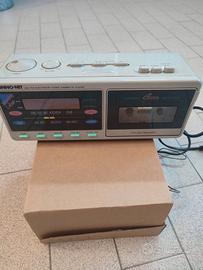 radio/mangiacassette e macchine fotografiche 