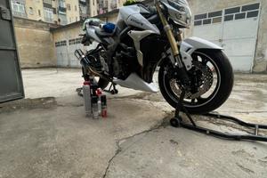 Suzuki gsr 750 del 2012