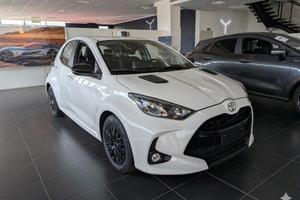 TOYOTA Yaris 1.0 5 porte