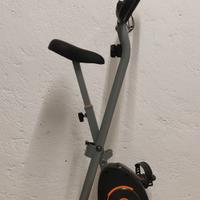Cyclette con computer e cardio