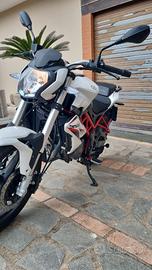 Benelli bn 125