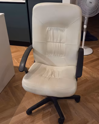 Sedia ufficio girevole Ikea