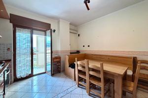 Trilocale in buone condizioni doppia esposizione