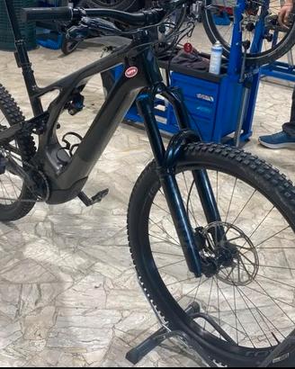 Specialized Turbo Levo Carbon Expert