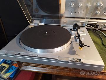 Giradischi Akai AP D2