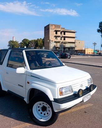 Suzuki Vitara 1600 GPL e benzina 