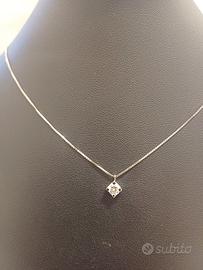 Collana in oro bianco 750/1000 punto luce 