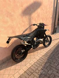 HUSQVARNA SM125