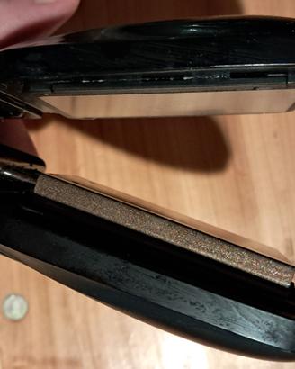 Piastra per capelli con accessori