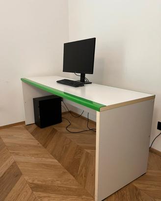 Scrivania da ufficio