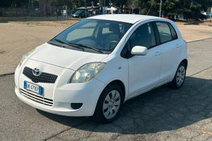 Toyota Yaris 1.0 Benzina