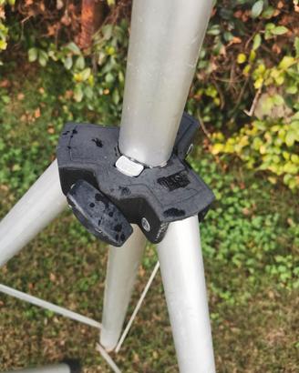 Coppia piedistalli casse