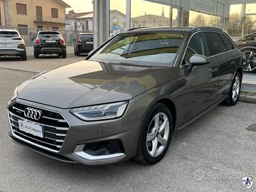 Audi A4 Avant 40 TDI quattro S tronic Business Adv