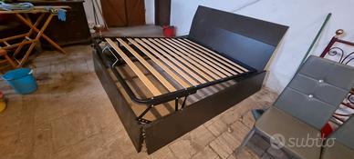 Letto matrimoniale contenitore