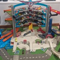 Garage hot wheels
