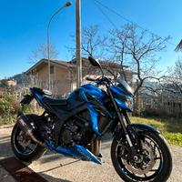 Suzuki GSX-S 750 Yugen Carbon