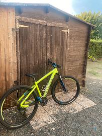 ROCKRIDER ST 520
