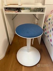 Sgabello ergonomico regolabile IKEA blu o grigio