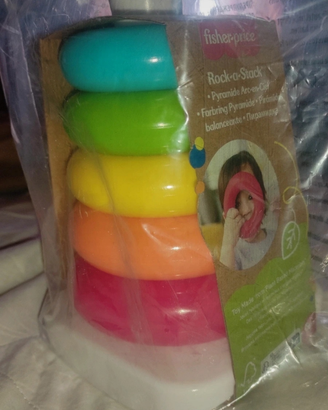 Piramide di anelli Fisher Price