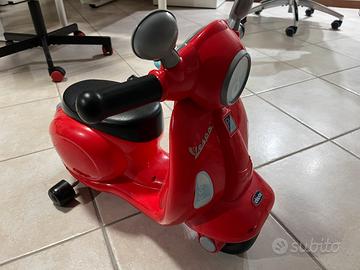 Vespa primavera cavalcabile