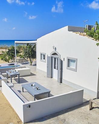 Sicilia, cottage di lusso sulla spiaggia