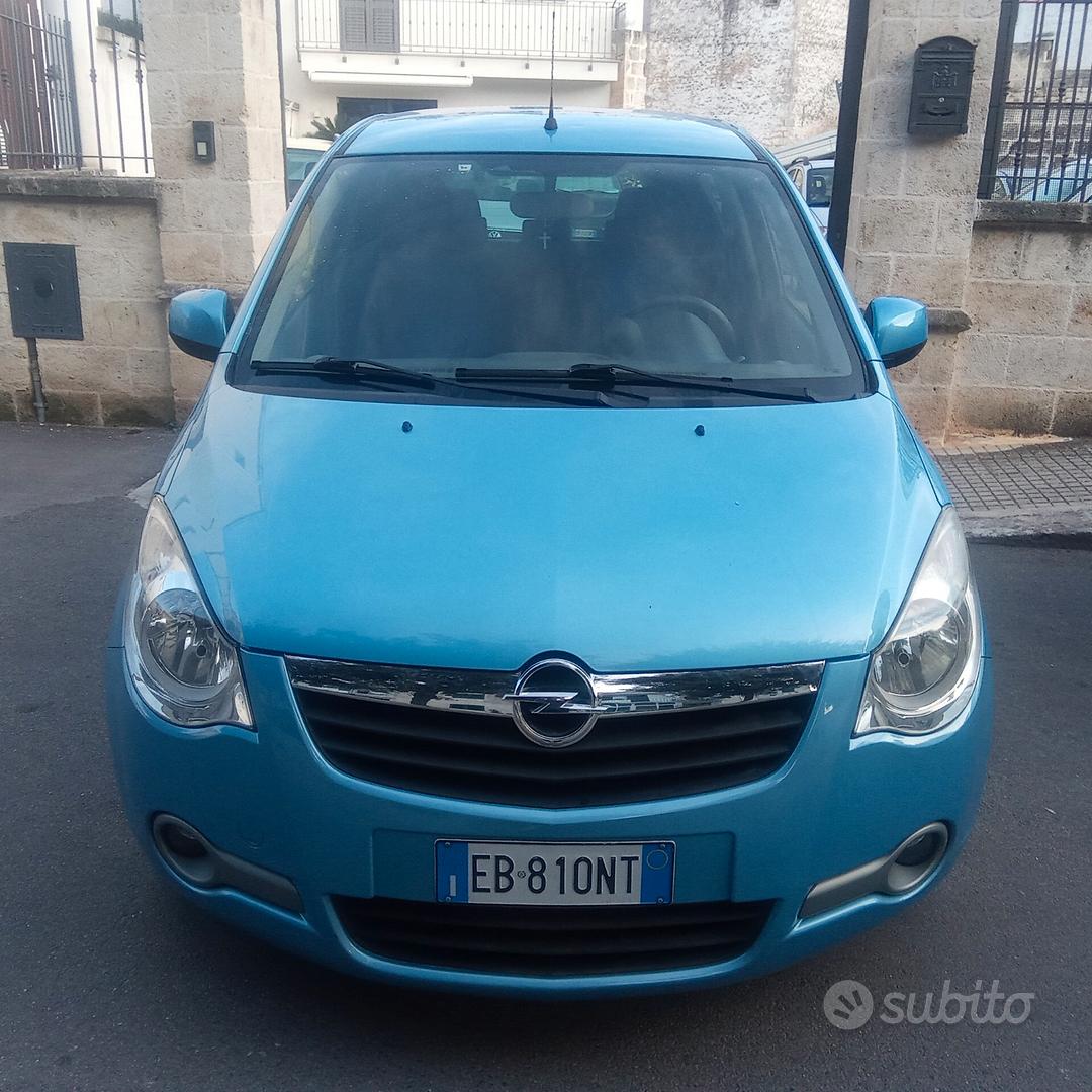 Opel Agila 2ª serie