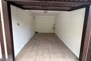 Box auto con serranda
