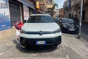 Volkswagen Tiguan 2.0 TDI 150 CV DSG R-Line