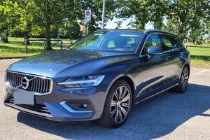 Volvo V60 D4