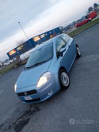 FIAT GRANDE PUNTO