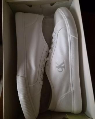Scarpe Calvin Klein Sneakers basse 45 mai usate