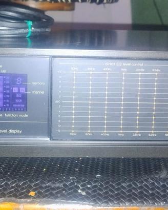 EQUALIZZATORE TECHNICS SH-8046