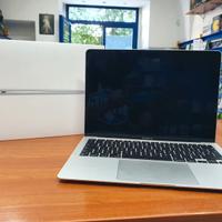 Macbook Air M1 256 Esposizione con lievi segni est