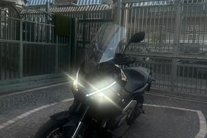 X adv 750 2026