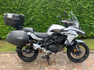 Benelli TRK 502 X