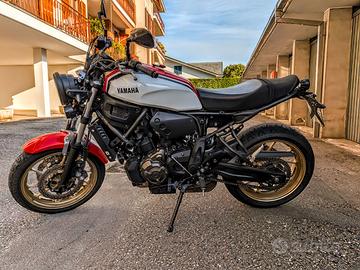 Yamaha XSR  700