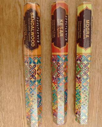 1 confezione a scelta Soulflower:  incensi 20pz