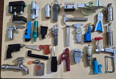 COLLEZIONE 30 ACCENDINI  IN METALLO VINTAGE