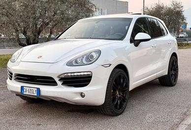 Porsche Cayenne 3.0 Diesel - 2012