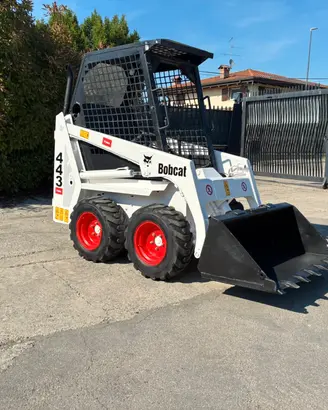 P167 Mini pala 13 q.li Bobcat 443