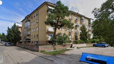 Immobile in asta di 65 m² con 2 locali a Ravenna