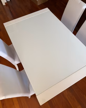 Tavolo da pranzo bianco lucido 90x140 con 4 sedie