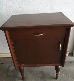 Comodino Vintage in legno 