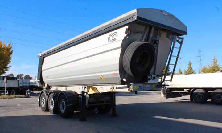 SEMIRIMORCHIO VASCA MENCI